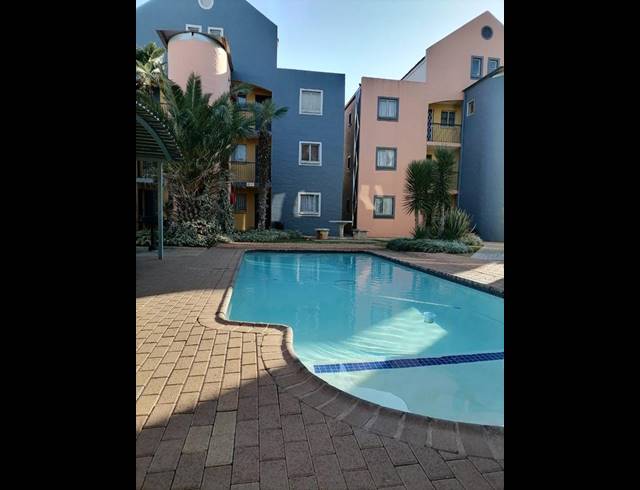 1 BEDROOM PROPERTY TO RENT IN DIE BULT